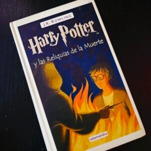 Harry Potter y las Reliquias de la Muerte- J.K. Rowling.