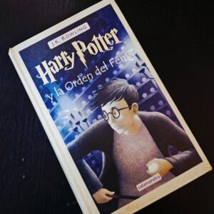 Harry Potter y la Orden del Fénix- J.K. Rowling.