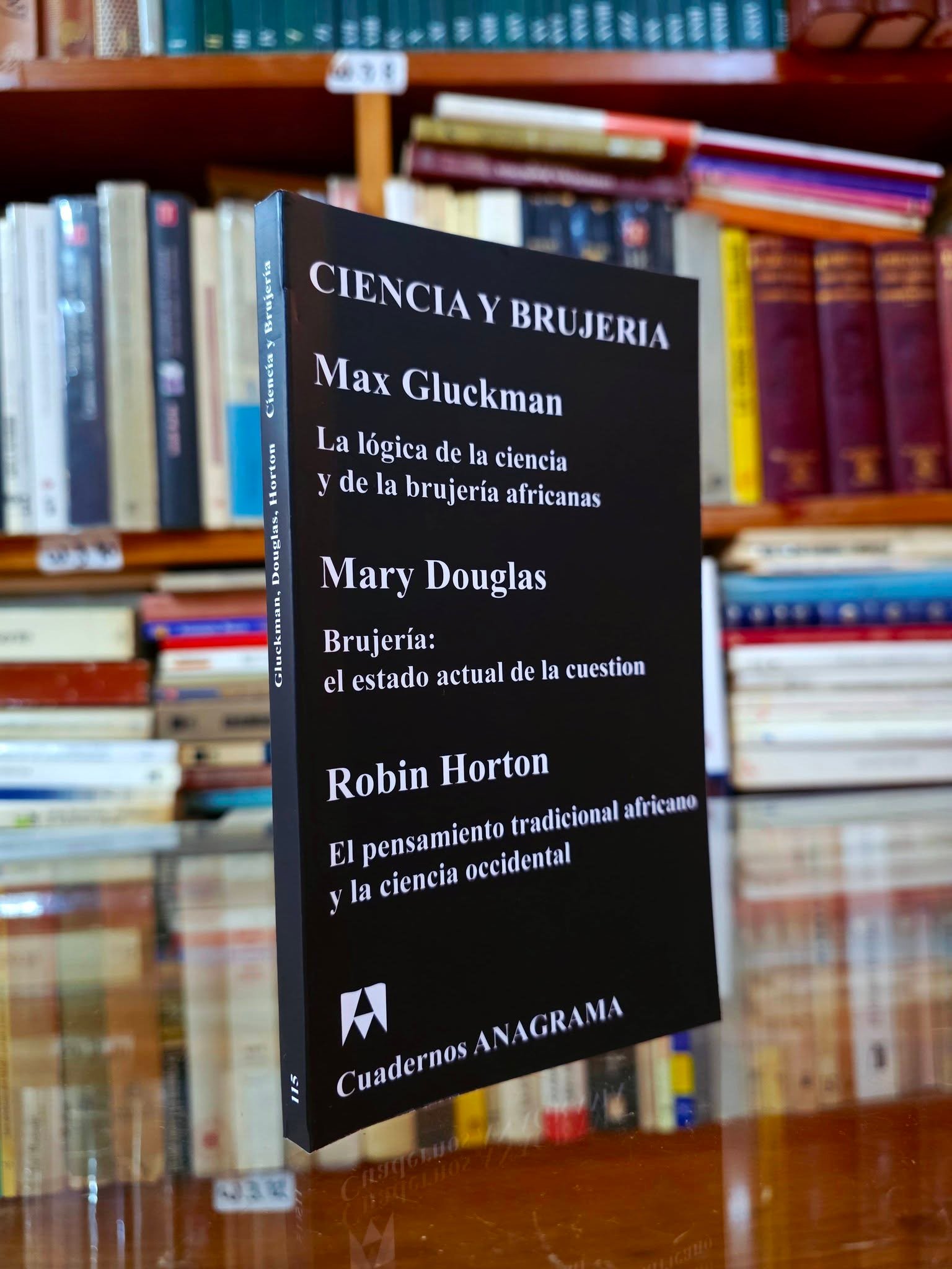 Ciencia y Brujería, Mary Douglas, Anagrama
