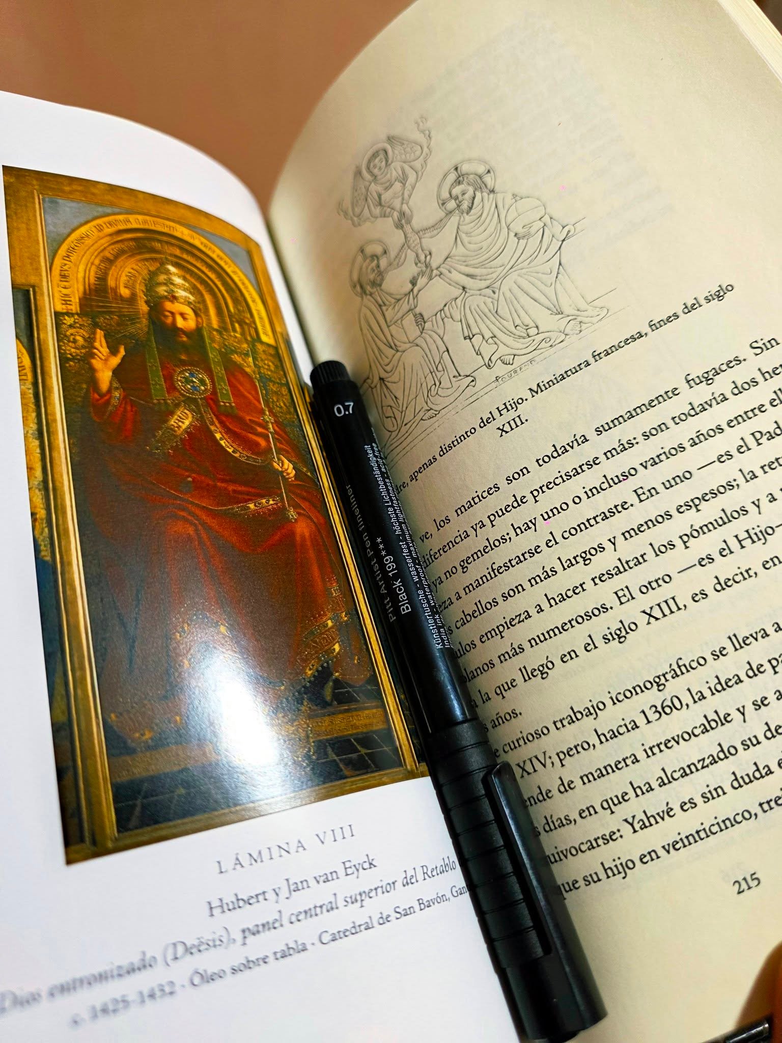 Lámina a color del Dios entronizado de Van Eyck y grabado de miniatura francesa del siglo XIII en Historia de Dios de Didron